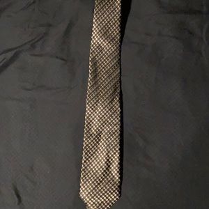 Neck tie